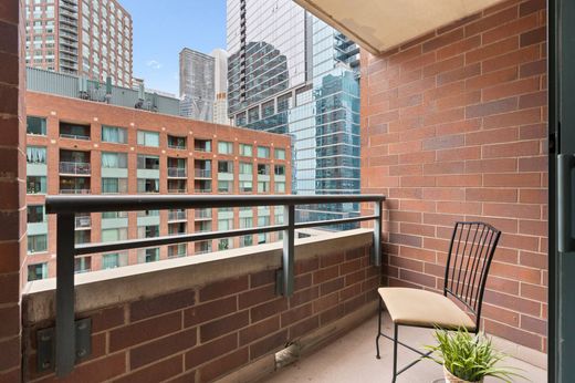 Apartment in Chicago, Cook County