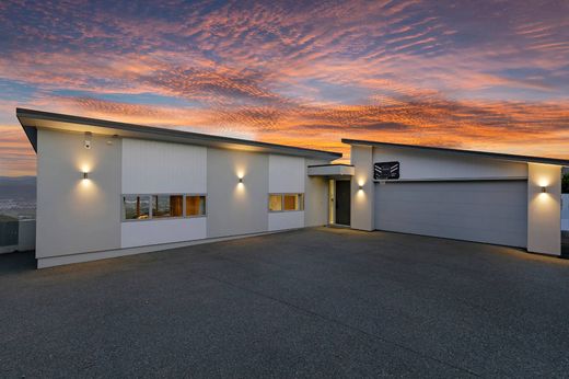 Casa Independente - Lower Hutt, Lower Hutt City