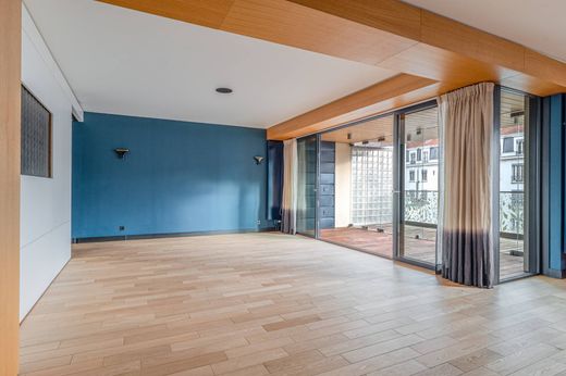 Apartment / Etagenwohnung in Lyon, Rhône