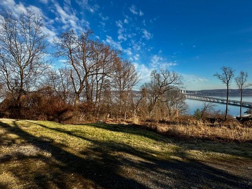 Detached House in Grand View-on-Hudson, Rockland County