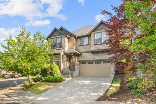 Luxury home in Beaverton, Washington County