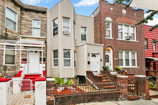 Luxury home in Brooklyn, Kings County