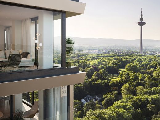 Peters Peters Sotheby S International Realty Frankfurt Am Main Luxuryestate Com