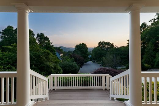Maison individuelle à Asheville, Comté de Buncombe