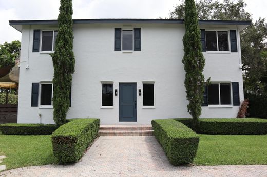 Vrijstaand huis in Miami, Miami-Dade County