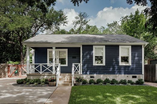 Detached House in Austin, Travis County