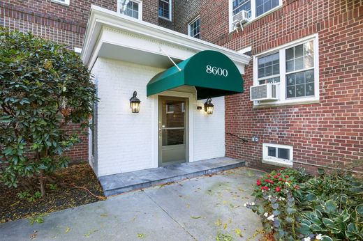 Apartment in North Bergen, Hudson County