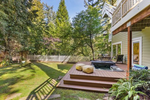 Detached House in San Anselmo, Marin County