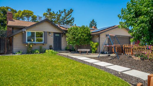 Detached House in Novato, Marin County