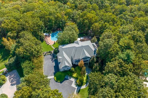 Casa en Laurel Hollow, Nassau County