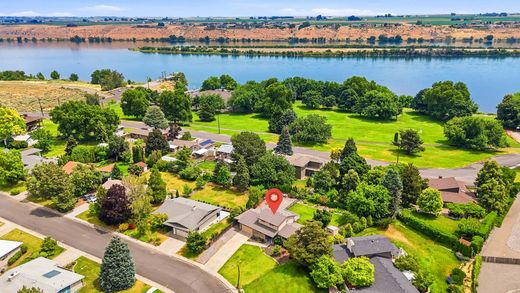 Detached House in Richland, Benton County