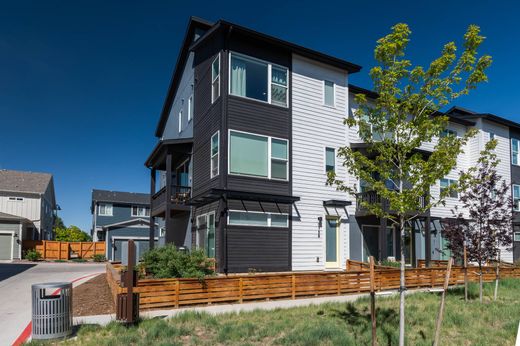 Townhouse in Broomfield, Broomfield County