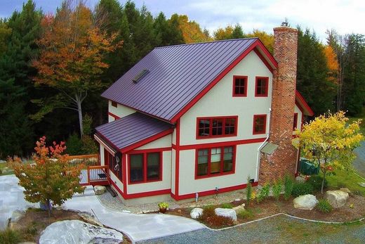 Detached House in Sutton, Merrimack County