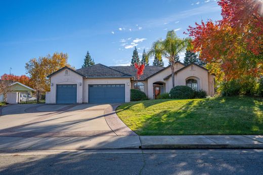 ‏בית חד-משפחתי ב  Redding, Shasta County