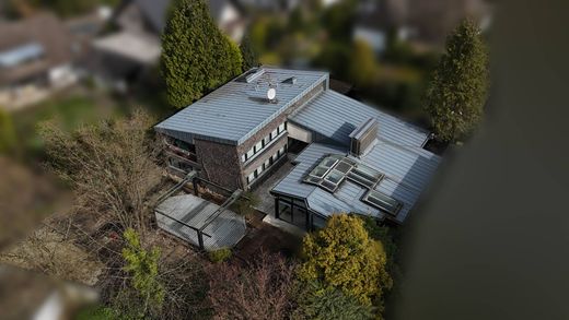 Casa Unifamiliare a Rösrath, Distretto di Colonia
