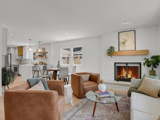 بيت مستقل ﻓﻲ Littleton, Arapahoe County