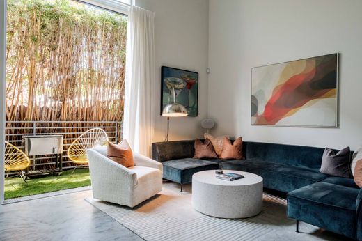套间/公寓  月租 West Hollywood