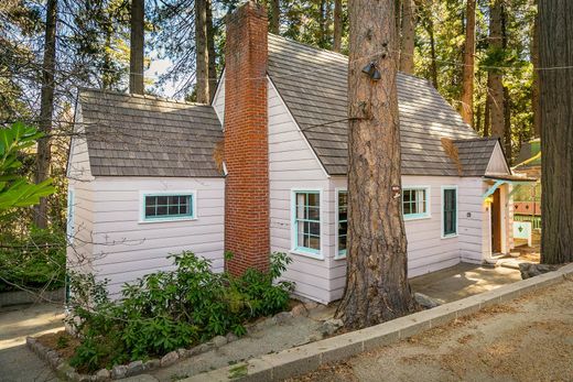 Einfamilienhaus in Lake Arrowhead, San Bernardino County