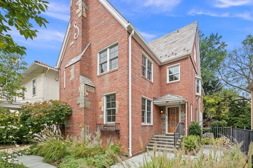 Luxury home in Washington, Washington County
