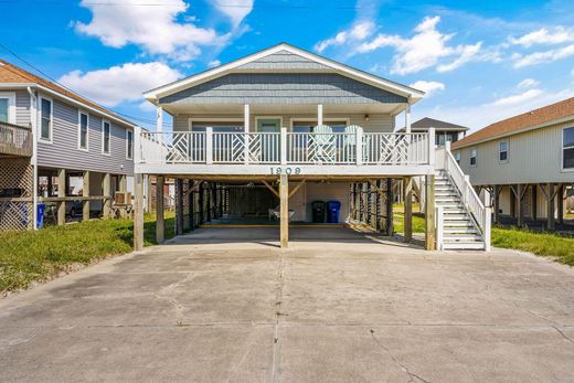 Detached House in Surf City, Pender County