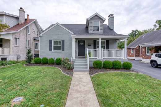 Vrijstaand huis in Saint Matthews, Jefferson County