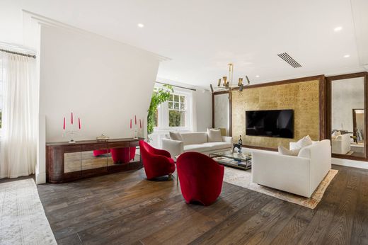 Двухуровневые апартаменты, Лондон, Greater London