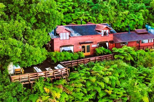 Detached House in Puerto Varas, Provincia de Llanquihue