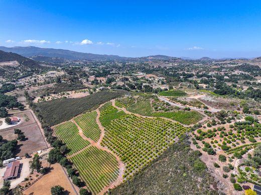 Terreno - Murrieta, Riverside County