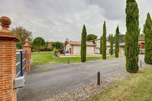 Dom jednorodzinny w Verfeil, Upper Garonne