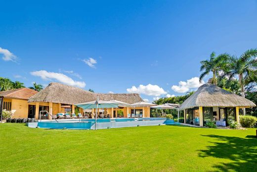 ‏בית חד-משפחתי ב  La Romana, Provincia de La Romana