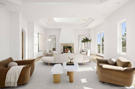 Luxury home in West Los Angeles, Los Angeles County