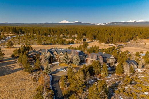 Luxury home in Bend, Deschutes County