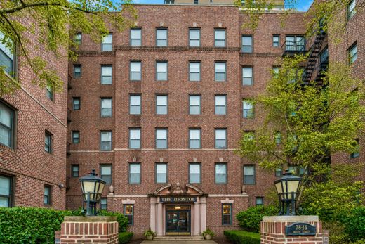 Luxury home in Forest Hills, Queens