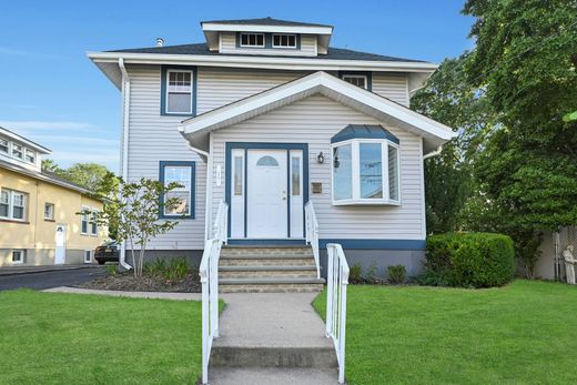 Einfamilienhaus in Rochelle Park, Bergen County
