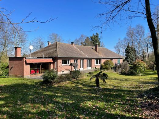 ‏בית חד-משפחתי ב  Wervicq-Sud, North