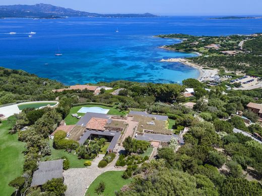 Dom jednorodzinny w Porto Rotondo, Provincia di Sassari