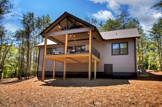 Dom jednorodzinny w Blue Ridge Manor, Cobb County