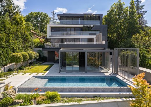 Villa in Budapest