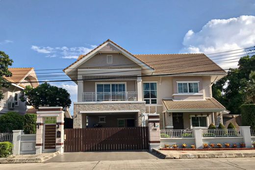 Maison individuelle à Chiang Mai, Chiang Mai Province