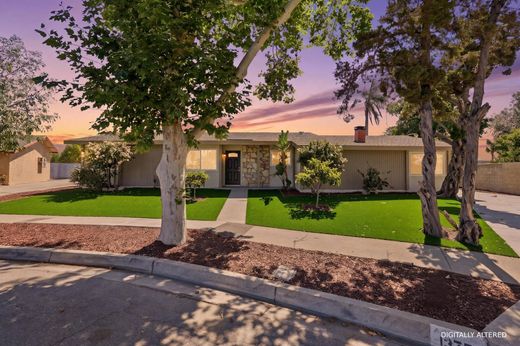 Detached House in Rialto, San Bernardino County