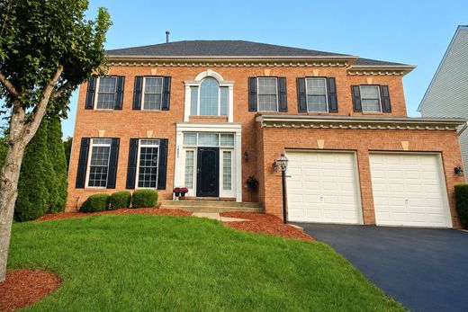 Luxury home in Triangle, Prince William County