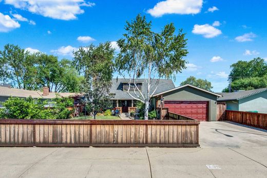 Einfamilienhaus in Lodi, San Joaquin County