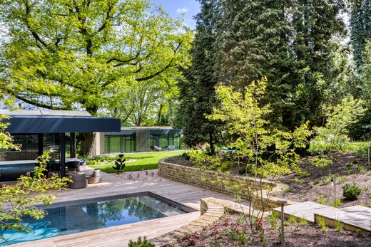 Villa Pyšely, Okres Benešov