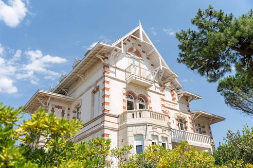 Apartment in Saint-Sulpice-de-Royan, Charente-Maritime