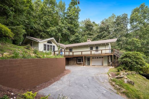 Μονοκατοικία σε Seven Devils, Avery County