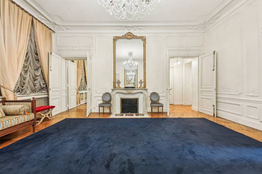 Apartment / Etagenwohnung in Champs-Elysées, Madeleine, Triangle d’or, Paris