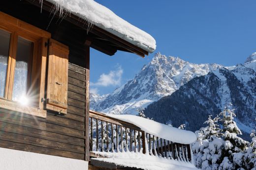 Detached House in Les Houches, Haute-Savoie