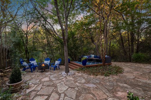 Detached House in Dallas, Dallas County