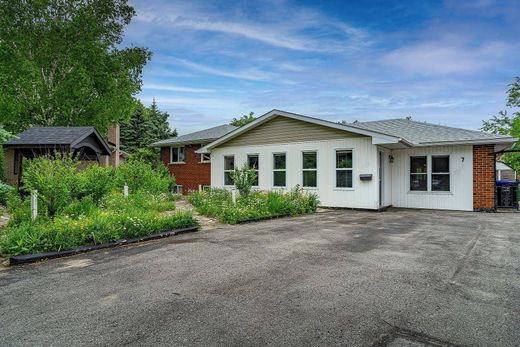 Detached House in Collingwood, Ontario