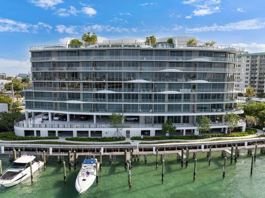 아파트 / Bay Harbor Islands, Miami-Dade County